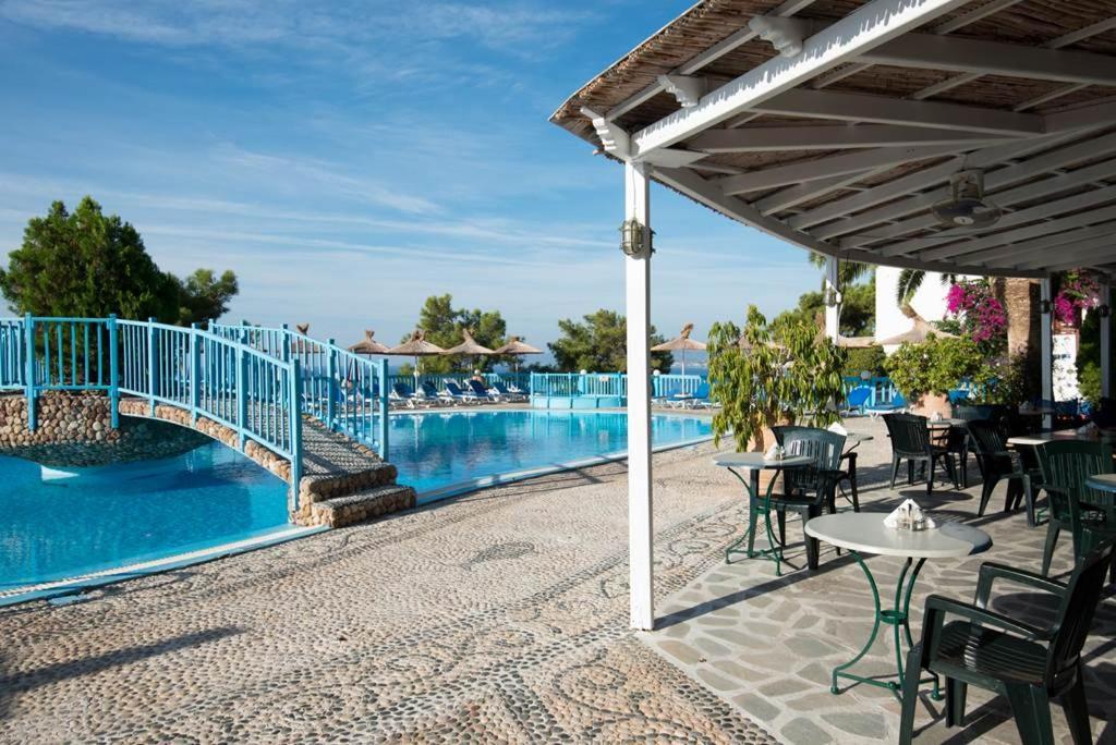Karpathios Studios Pefkos Pefki Exterior foto