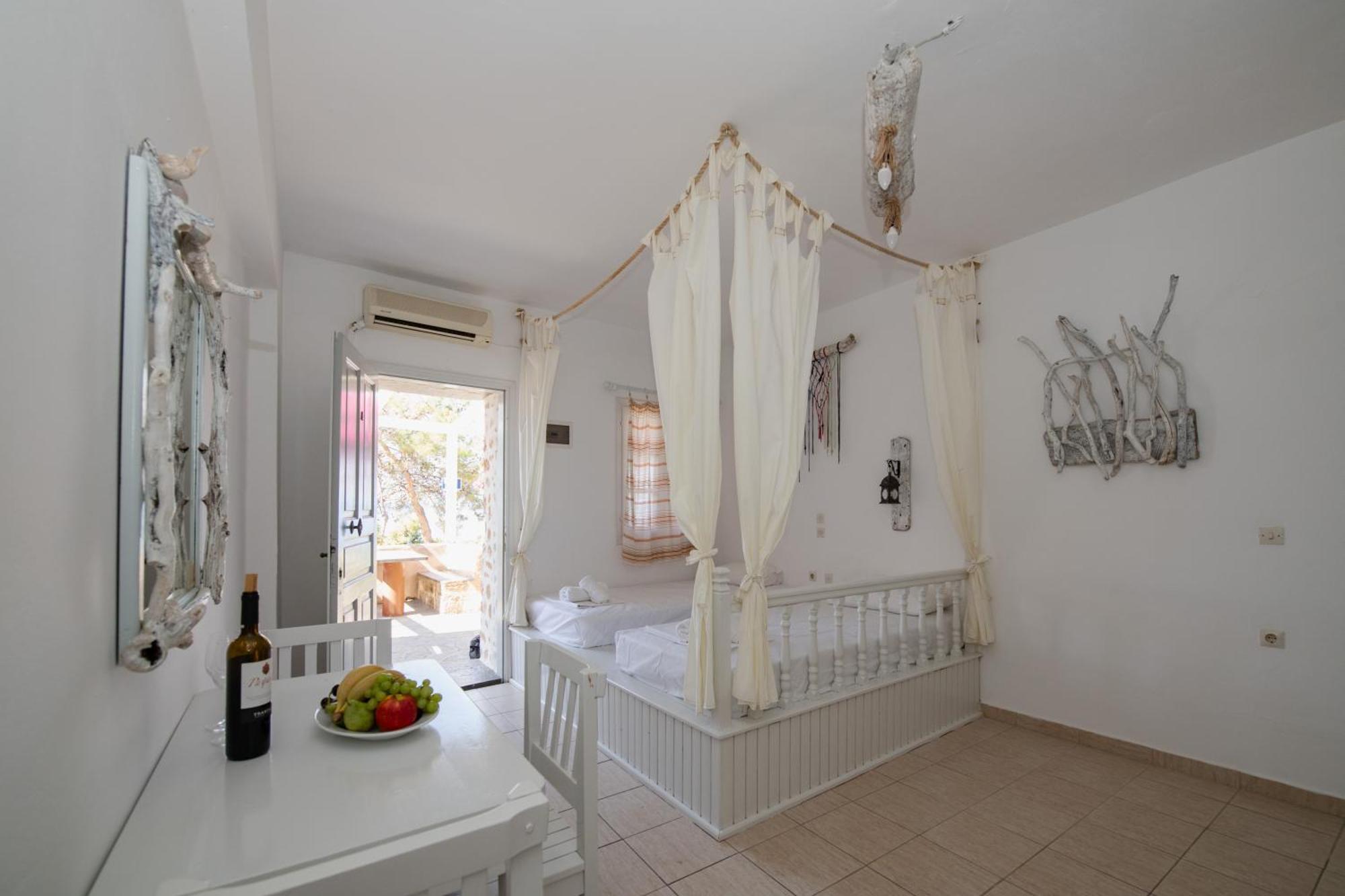 Karpathios Studios Pefkos Pefki Exterior foto