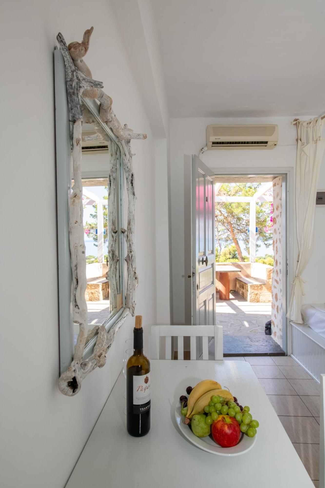 Karpathios Studios Pefkos Pefki Exterior foto